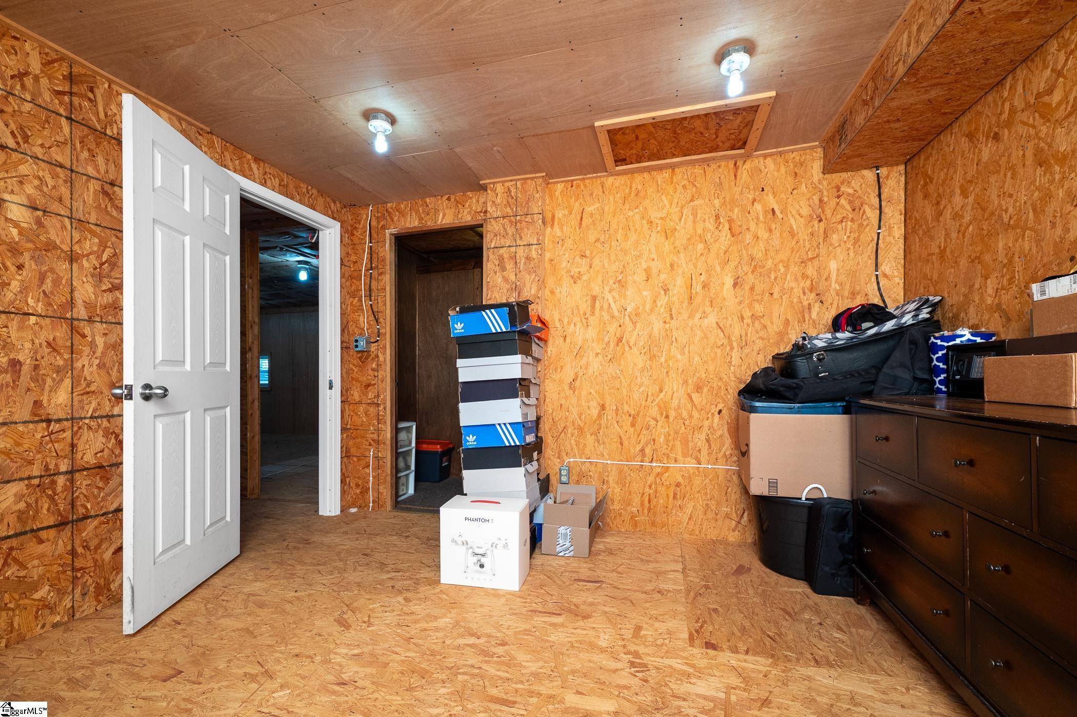 202 Mitchell Street Laurens, SC 29360 - Photo 22 of 38