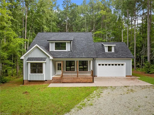 $575,000 | 206 Goose Lane, Mebane, NC 27302