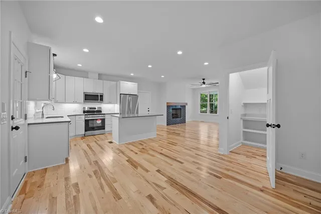 $575,000 | 206 Goose Lane, Mebane, NC 27302