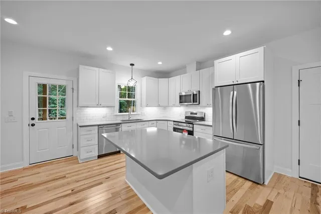 $575,000 | 206 Goose Lane, Mebane, NC 27302