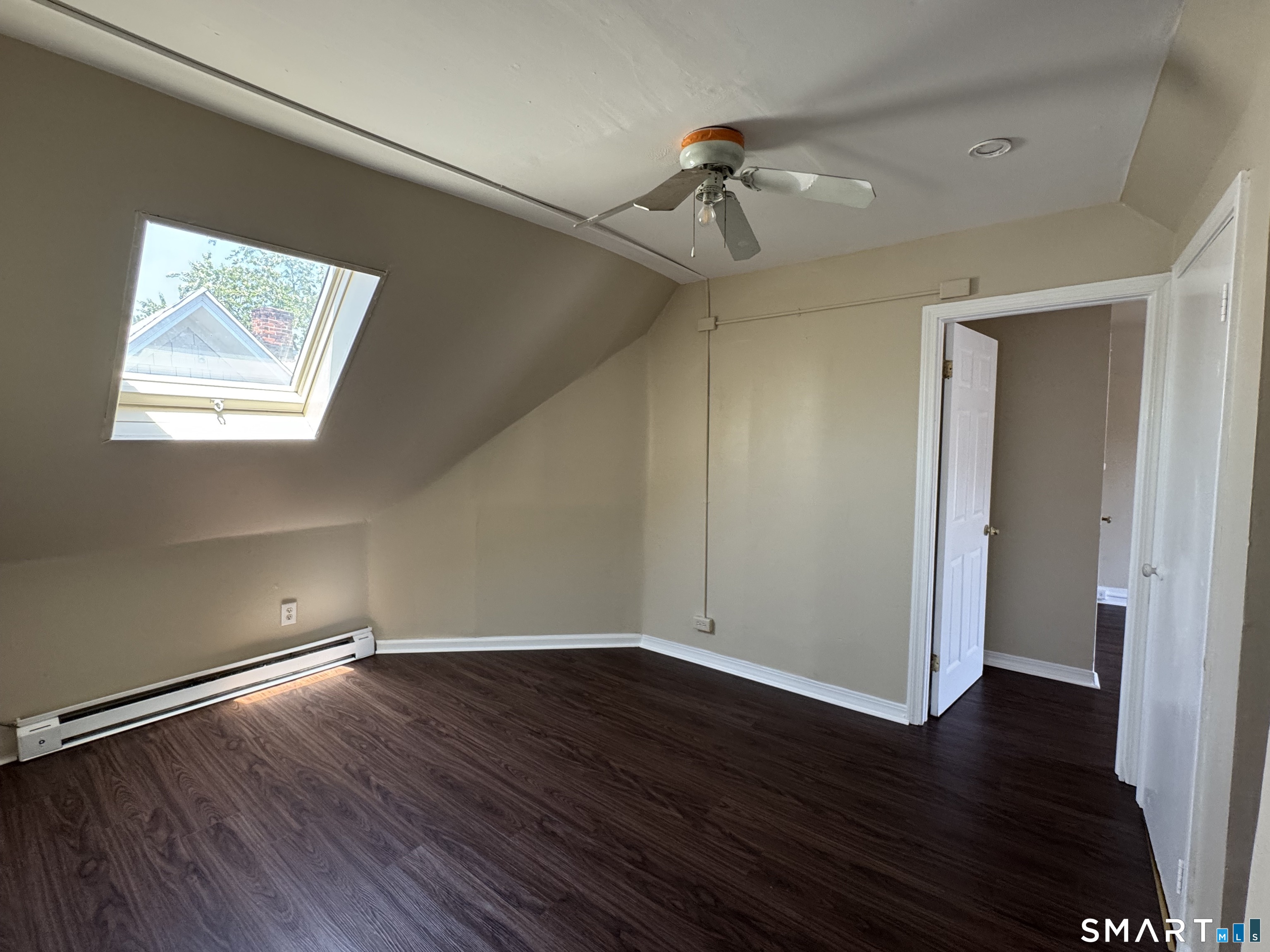 184 Pacific Street Bridgeport, CT 06604 - Photo 9 of 11