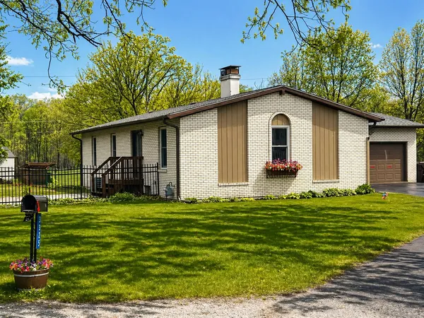$287,000 | 3325 West 932 North, Lake Village, IN 46349