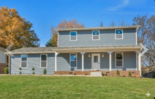 $450,000 | 5144 Roxborough Drive, Hermitage, TN 37076