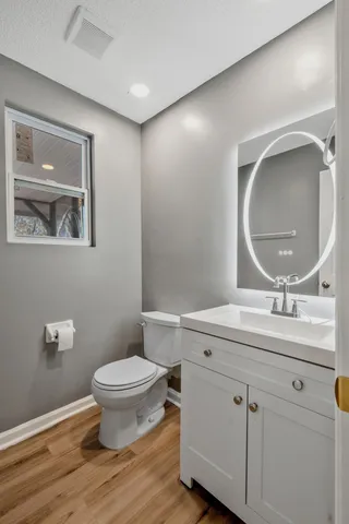 $450,000 | 5144 Roxborough Drive, Hermitage, TN 37076