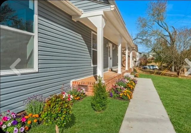 $450,000 | 5144 Roxborough Drive, Hermitage, TN 37076