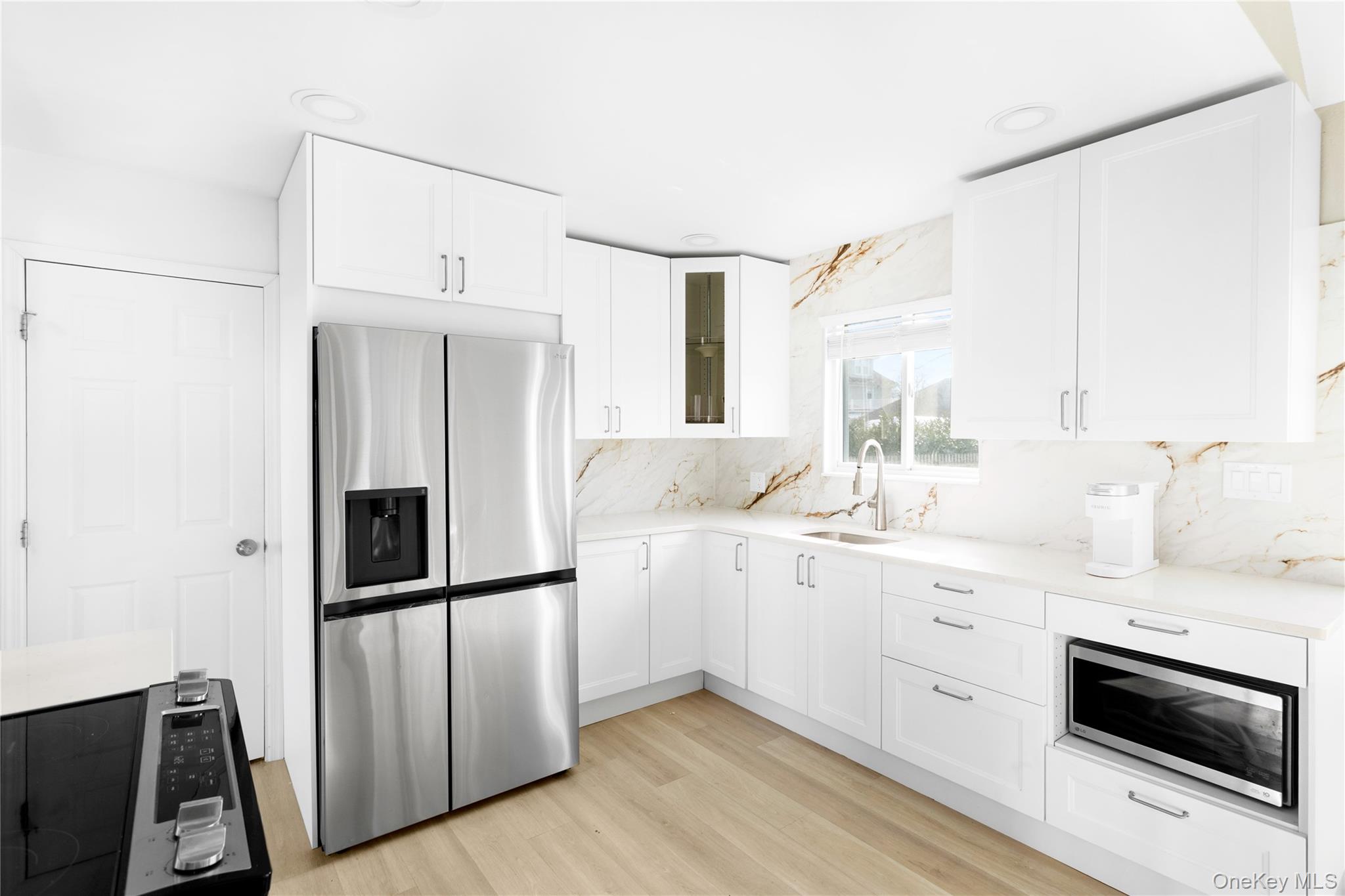 30 River Road Sayville, NY 11782 - Photo 4 of 14