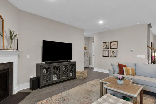 $3,600 | 5081 Cranesbill Way, Johns Island, SC 29455