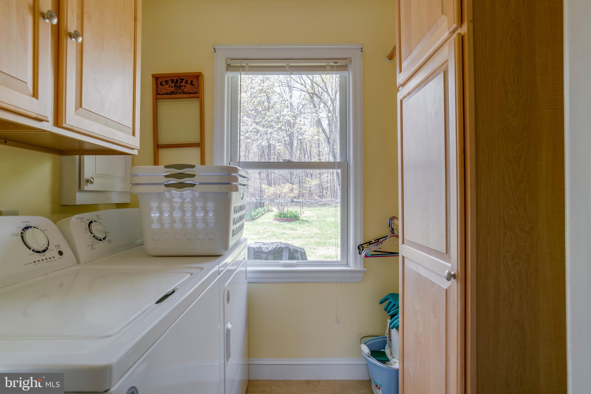20174 Edwards Shop Road Elkwood, VA 22718 - Photo 18 of 92 a bathroom with a granite countertop sink and a window