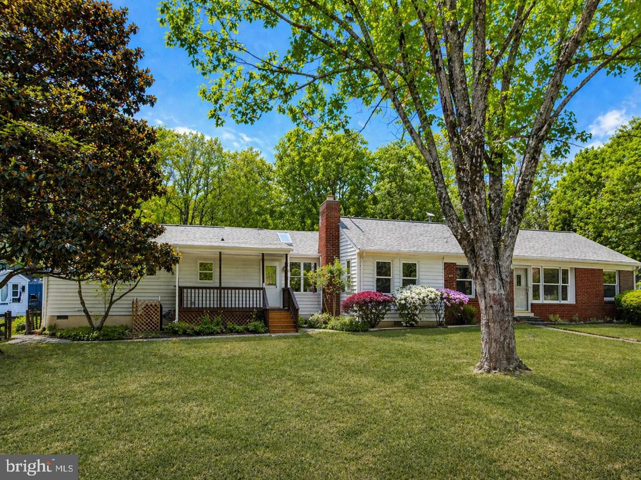 20174 Edwards Shop Road Elkwood, VA 22718 - Photo 46 of 92 a front view of a house with garden