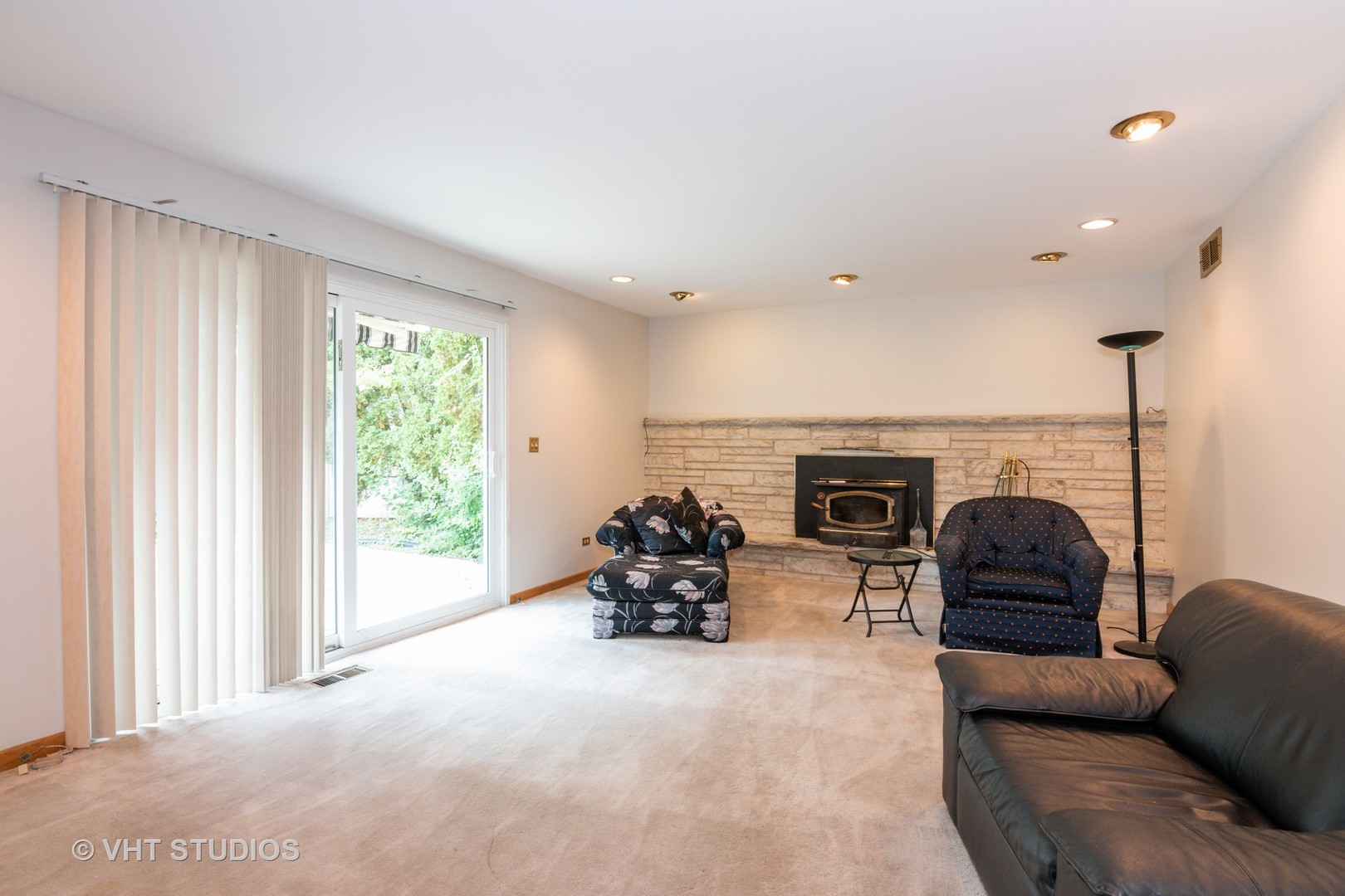 1127 Rugeley Court Addison, IL 60101 - Photo 9 of 22