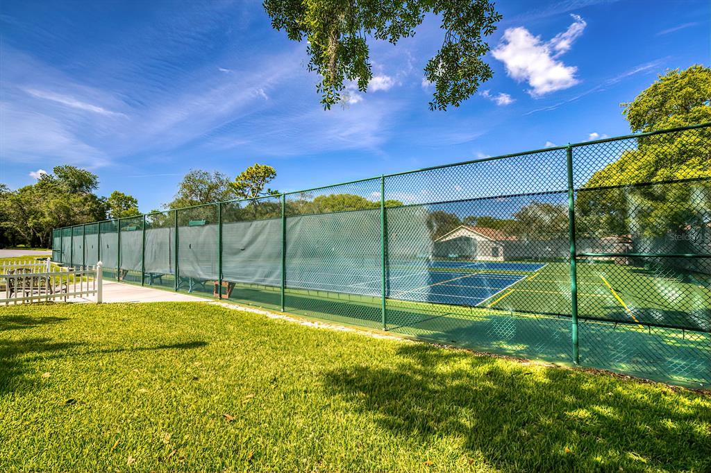 488 Fort Mill Lane Spring Hill, FL 34609 - Photo 45 of 54 a view of a indoor basketball court