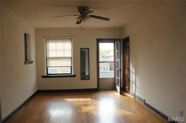 $1,050 | 5021 Oleatha Avenue, Unit 2, St. Louis, MO 63139