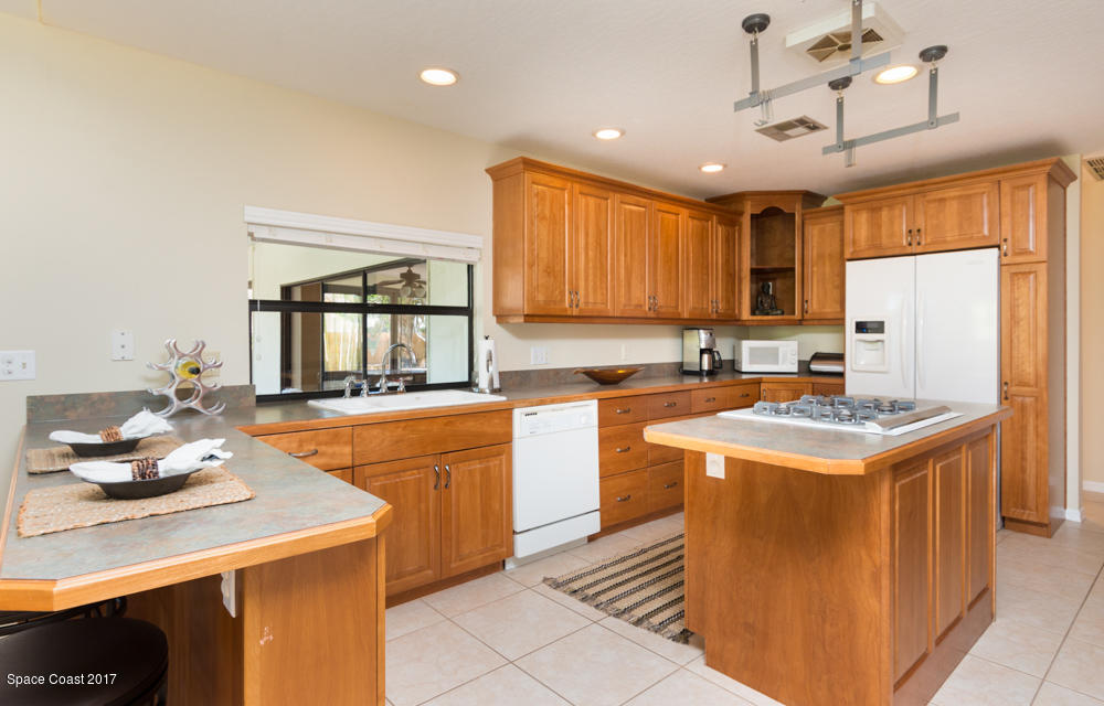 450 Carriage Road Satellite Beach, FL 32937 - Photo 7 of 25 medium-15