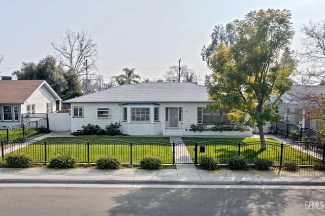$425,000 | Undisclosed Address, Bakersfield, CA 93305