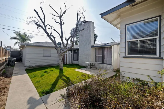 $425,000 | Undisclosed Address, Bakersfield, CA 93305