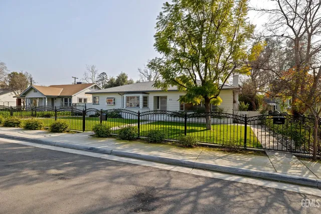 $425,000 | Undisclosed Address, Bakersfield, CA 93305
