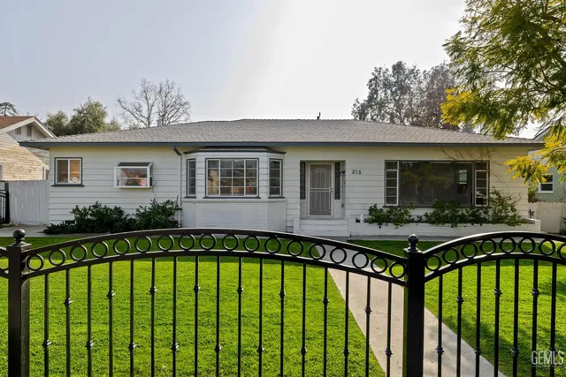 $425,000 | Undisclosed Address, Bakersfield, CA 93305