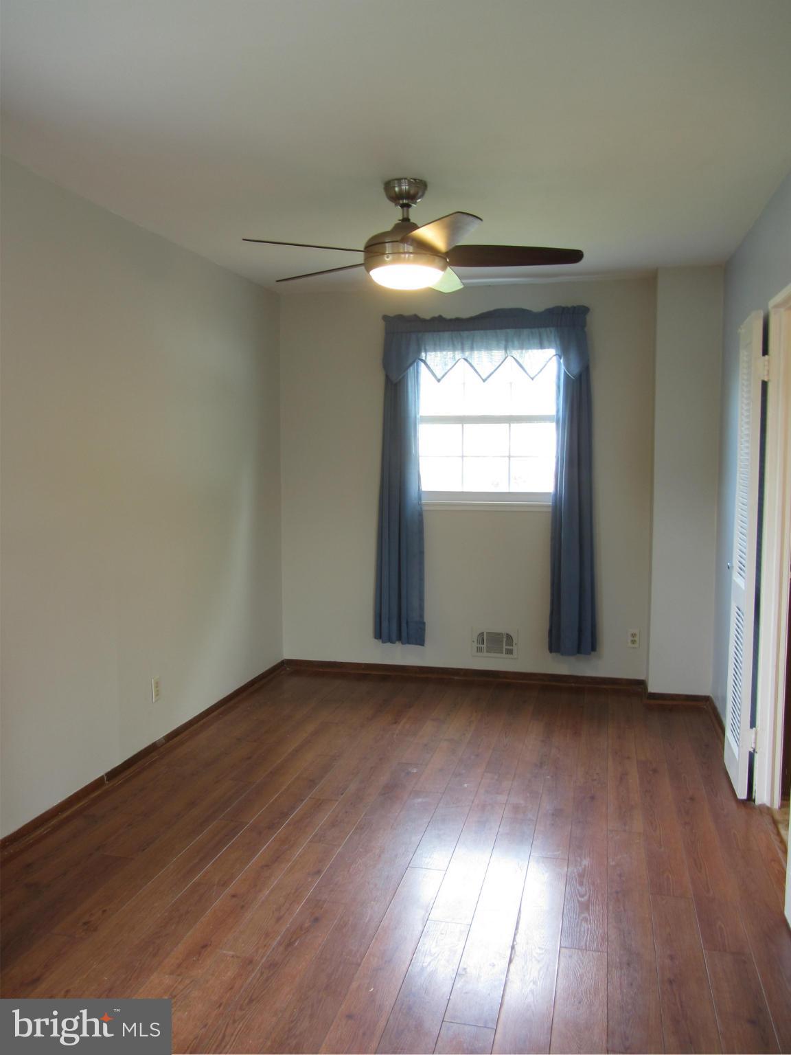 7802 Winter Haven Road Baltimore, MD 21237 - Photo 8 of 30 Dining Room with Ceiling Fan