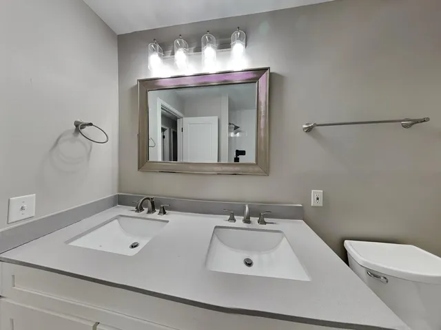 $2,249 | 8140 49th Avenue North, New Hope, MN 55428