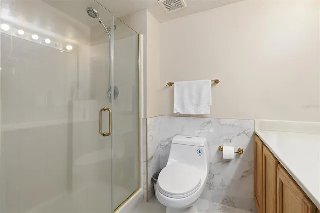 $425,000 | 461 Fish Hawk Drive, Winter Haven, FL 33884