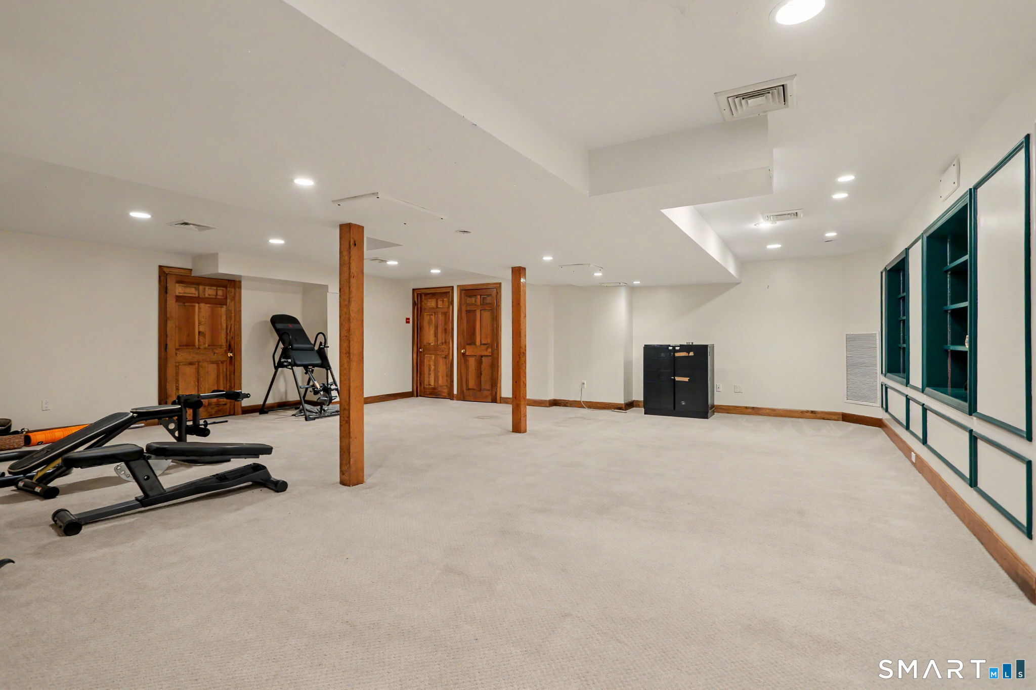206 Dudley Road Wilton, CT 06897 - Photo 30 of 37 Gallery Image 30