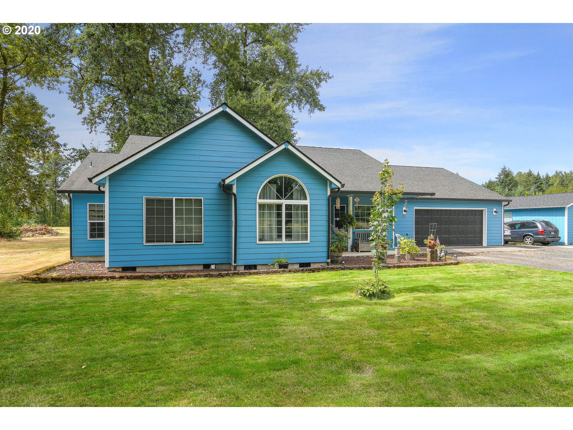 25708 Northeast 50th Avenue Ridgefield, WA 98642 - Photo 2 of 32