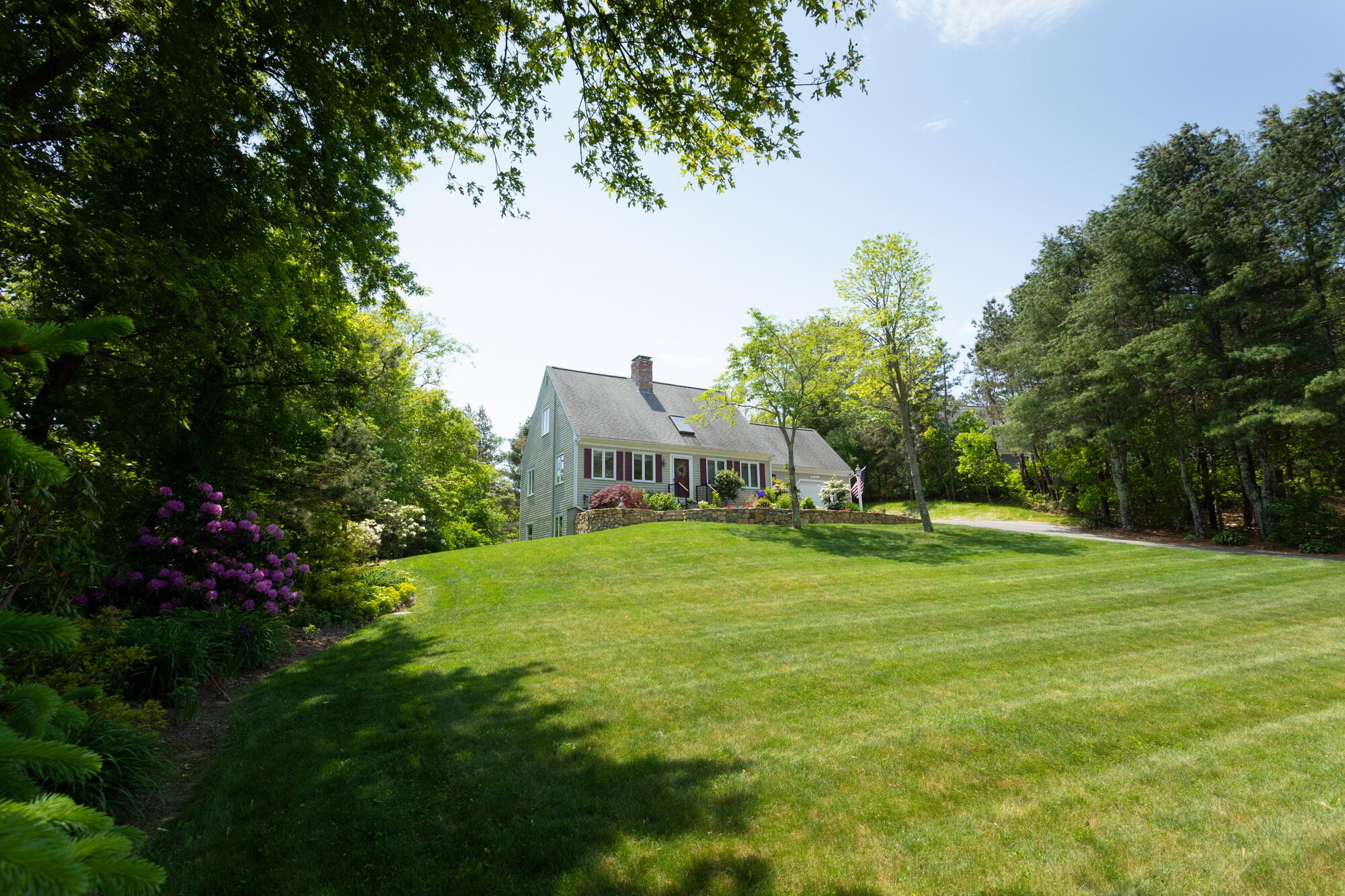 21 Captain Isiah's Road Cotuit, MA 02635 - Photo 3 of 47 03