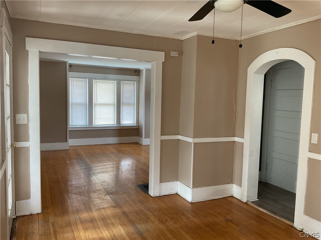 109 Smith Road Syracuse, NY 13207 - Photo 13 of 27