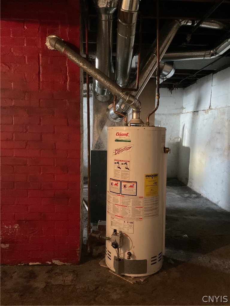 109 Smith Road Syracuse, NY 13207 - Photo 23 of 27