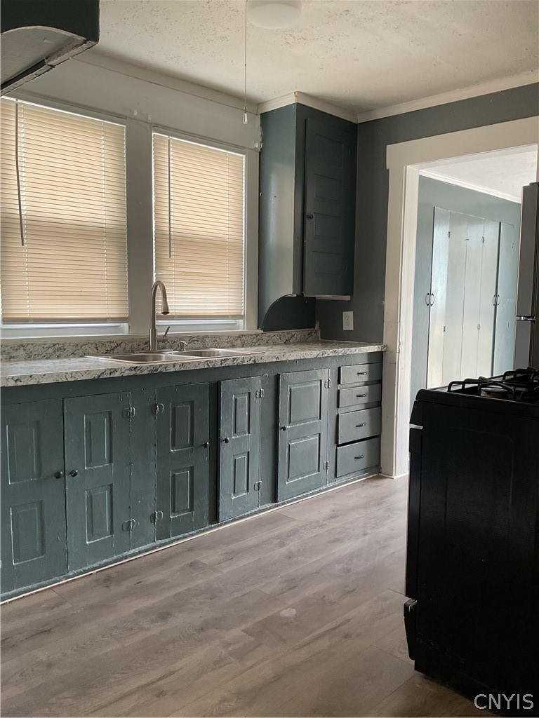 109 Smith Road Syracuse, NY 13207 - Photo 5 of 27