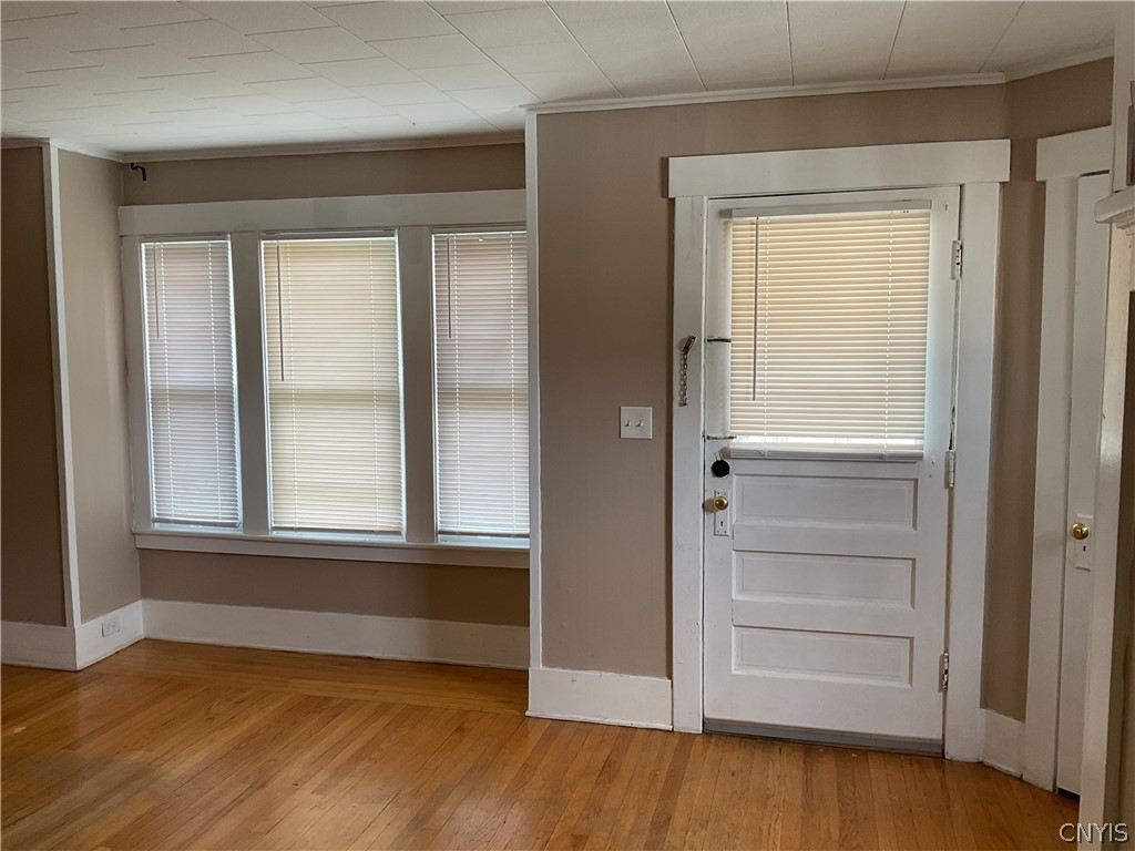 109 Smith Road Syracuse, NY 13207 - Photo 10 of 27