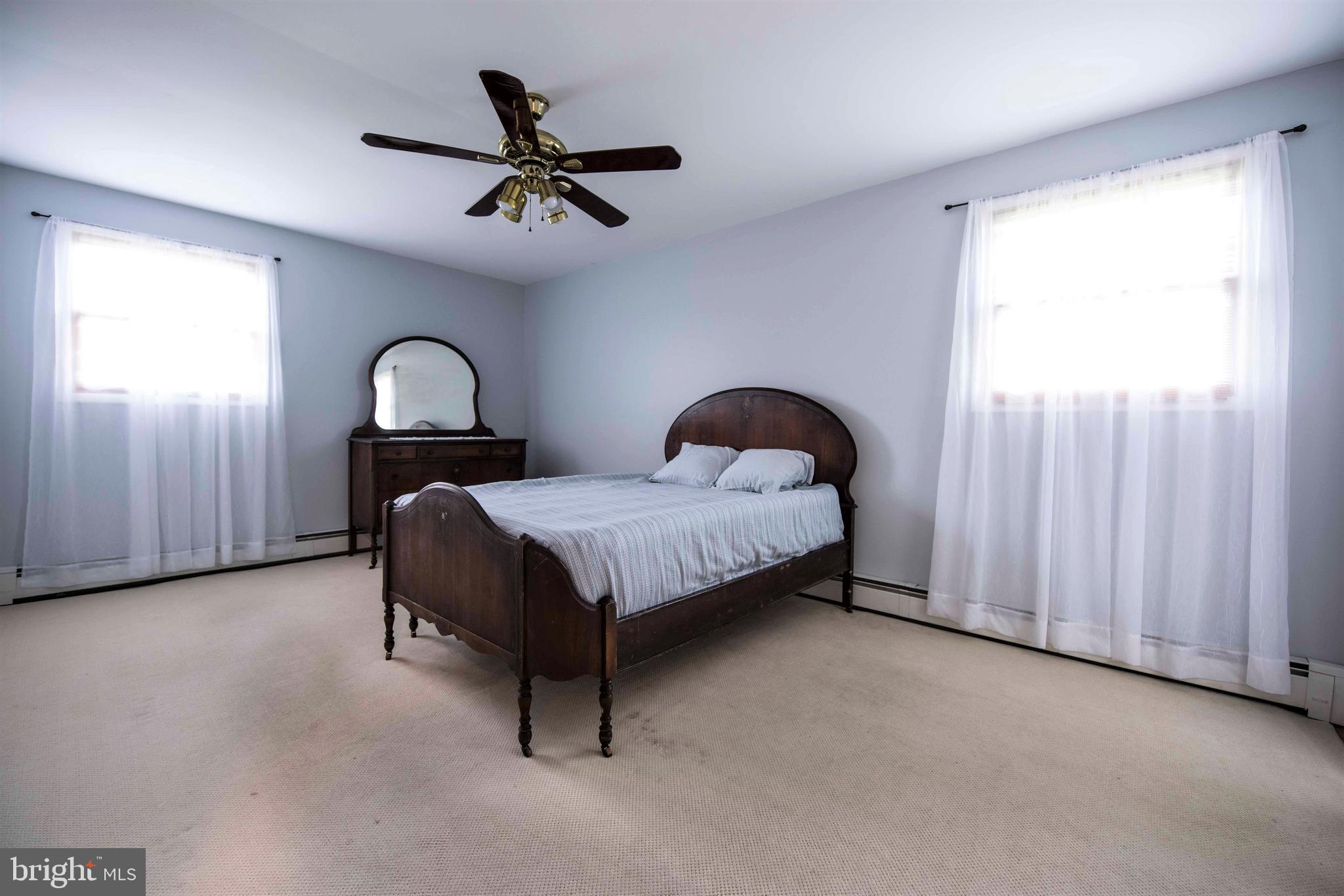 1003 Clymer Road Hatfield, PA 19440 - Photo 17 of 34 Master Bedroom - Carpet over Hardwood Floor