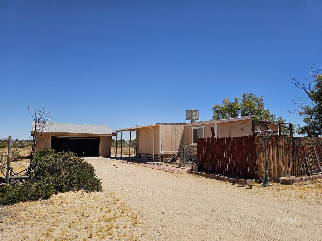 1540 North Mercury Street Ridgecrest, CA 93555 - Photo 29 of 33
