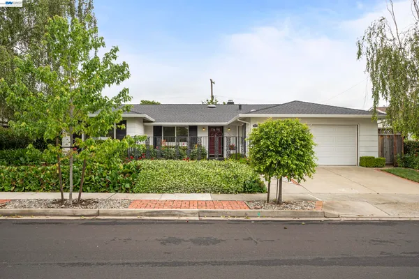 $3,230,000 | 10191 Vicksburg Drive, Cupertino, CA 95014
