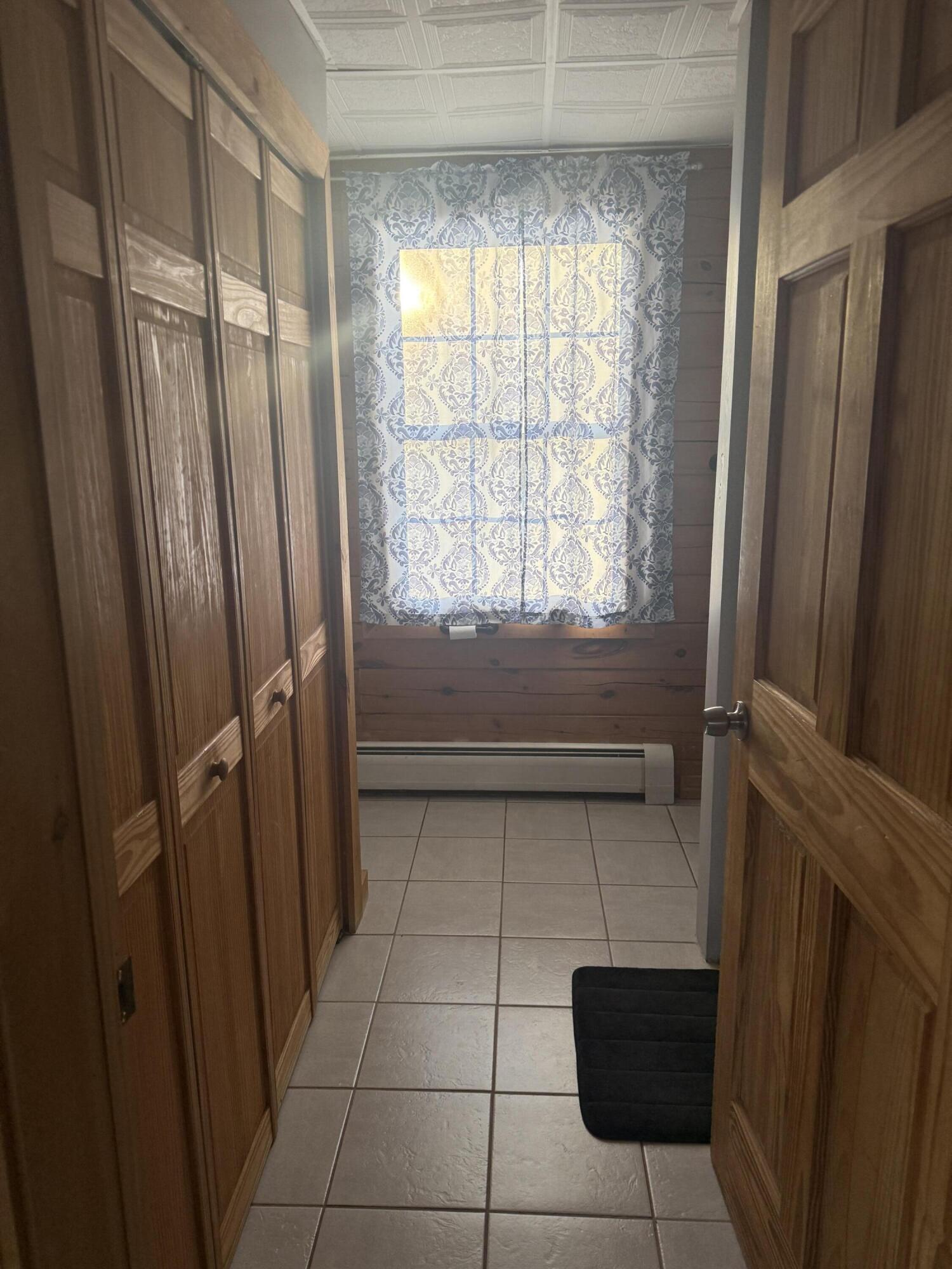 566 Back Winterport Road Winterport, ME 04496 - Photo 4 of 28 IMG_8734