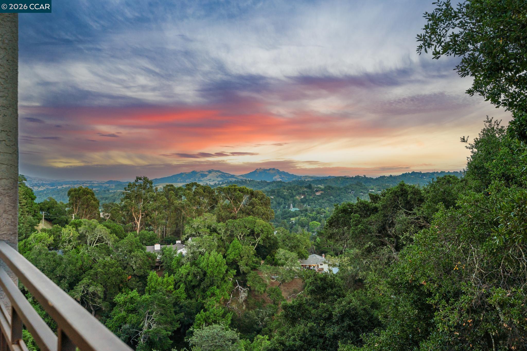 5 Oak Flat Road Orinda, CA 94563 - Photo 3 of 99