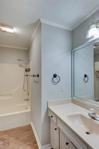 $208,000 | 2102 Robert E Lee Boulevard, Bossier City, LA 71112