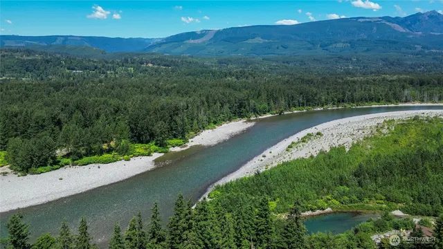 $3,100,000 | 15729 365th Avenue Southeast, Sultan, WA 98294