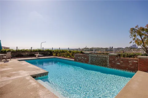 $6,500,000 | 1039 Tiller Way, Corona del Mar, CA 92625
