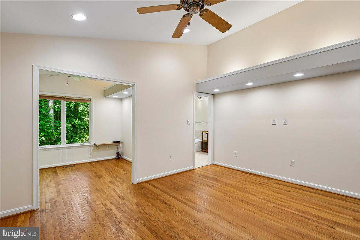 3633 Patuxent River Road Davidsonville, MD 21035 - Photo 37 of 85 Primary Bedroom with Sitting Room and Bath Entry
