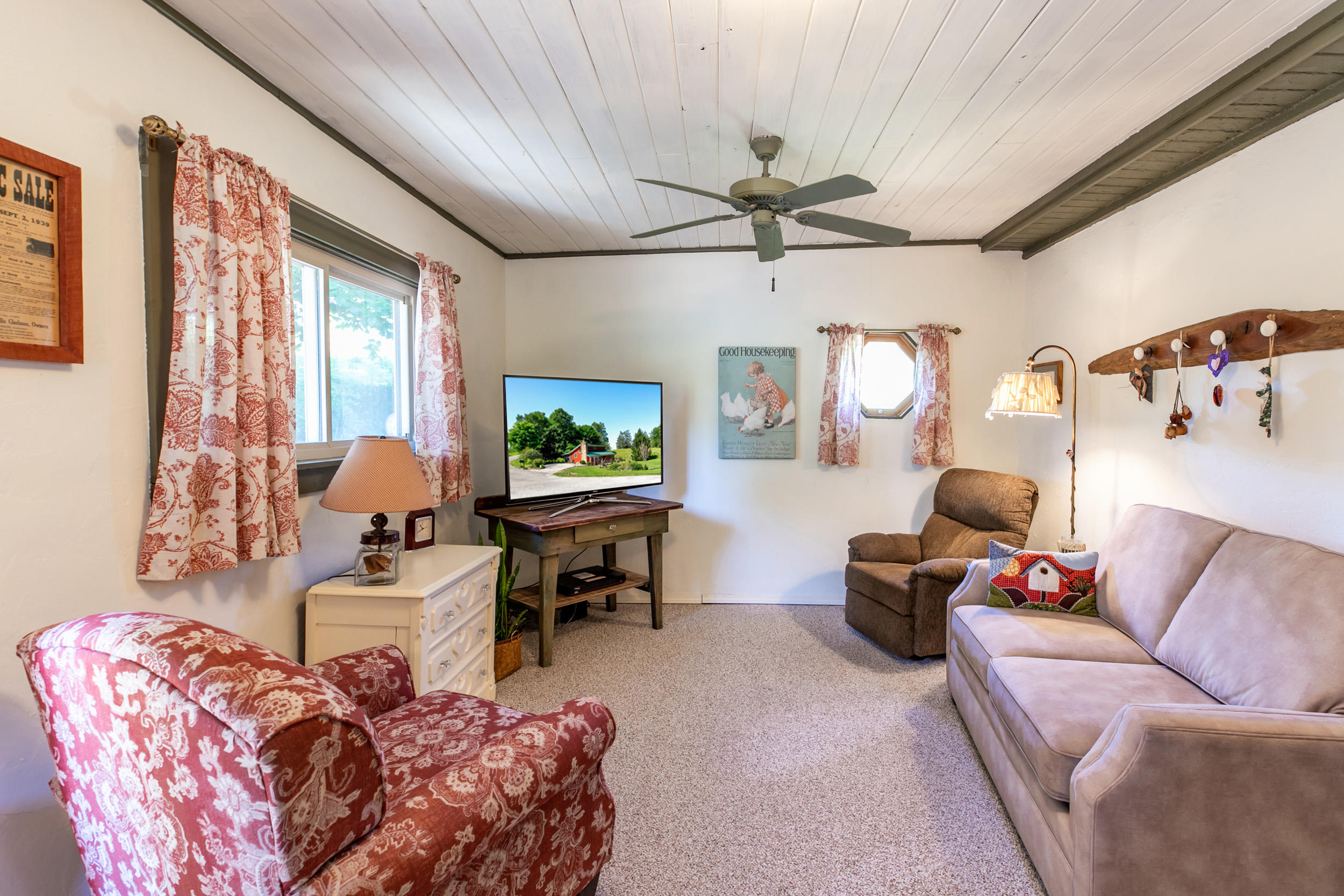 677 Fincastle Road La Follette, TN 37766 - Photo 21 of 35 677 Fincastle Rd-26
