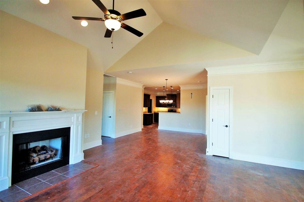 122 Preston Ridge Drive, Unit PLAN MAGNOLIA) Seneca, SC 29672 - Photo 3 of 15 Gallery Image 3