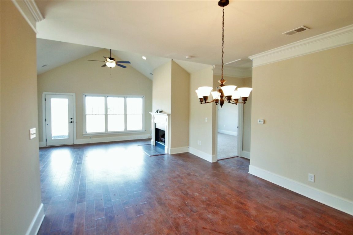 122 Preston Ridge Drive, Unit PLAN MAGNOLIA) Seneca, SC 29672 - Photo 9 of 15 Gallery Image 9