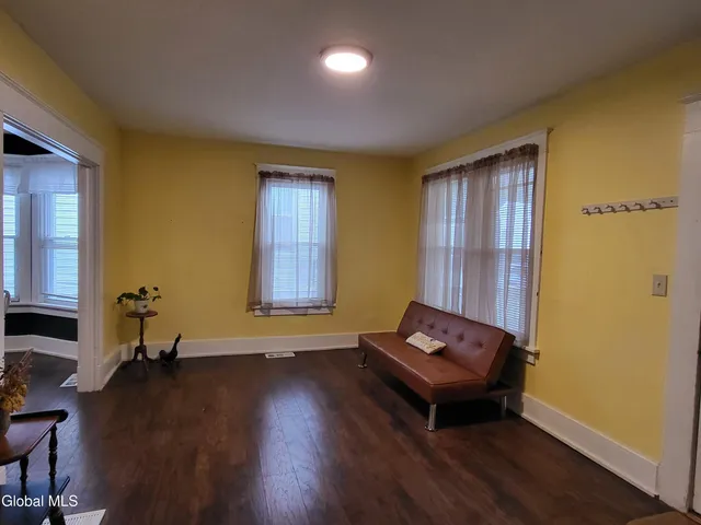 $215,000 | 9 Putnam Street, Brunswick, NY 12180