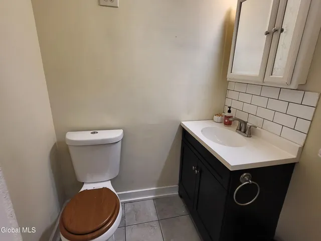 $215,000 | 9 Putnam Street, Brunswick, NY 12180