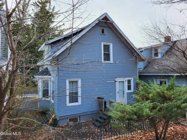$215,000 | 9 Putnam Street, Brunswick, NY 12180