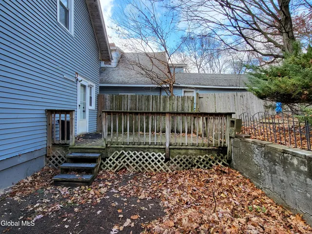 $215,000 | 9 Putnam Street, Brunswick, NY 12180