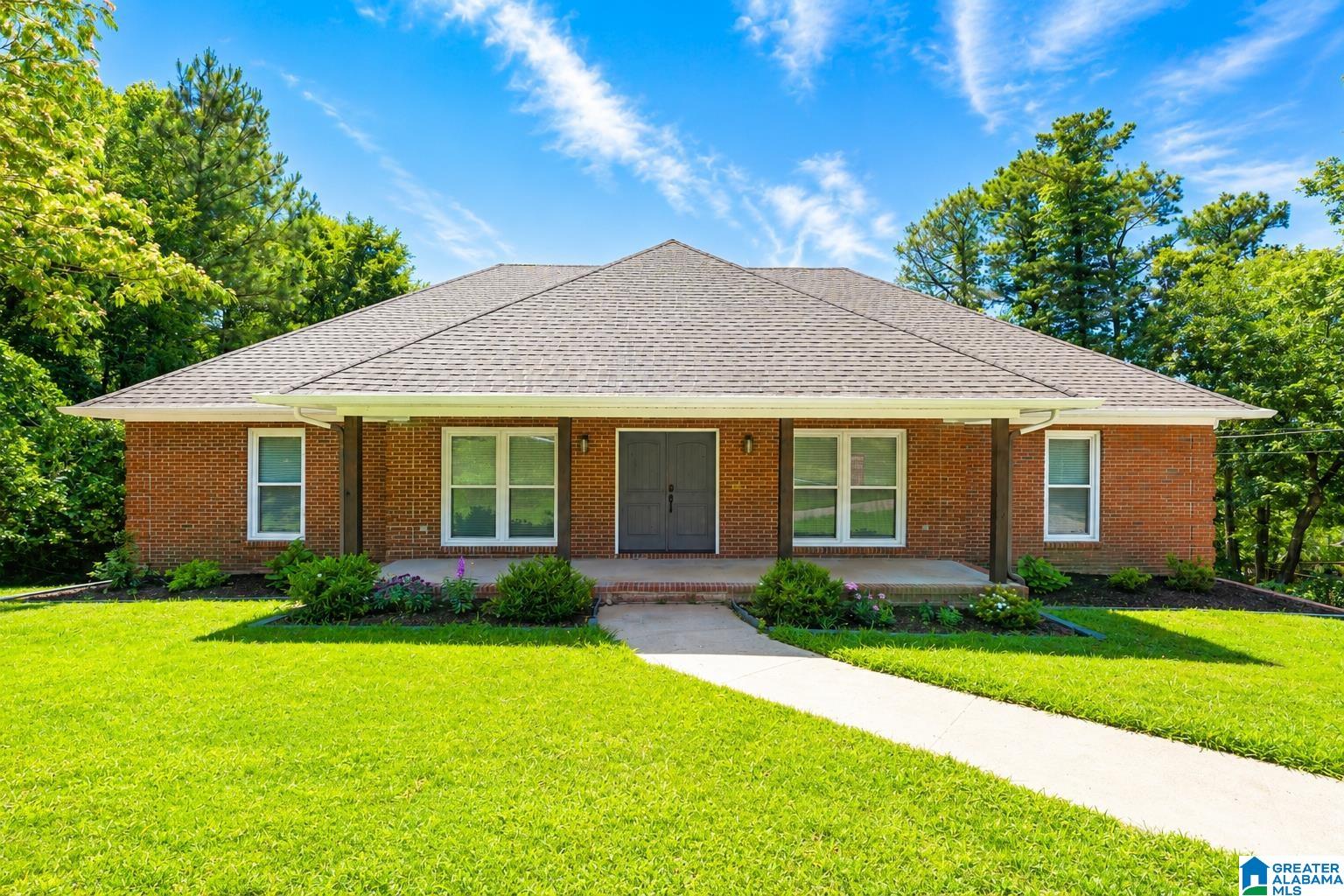 135 Kingsley Road Alabaster, AL 35007 - Photo 1 of 31