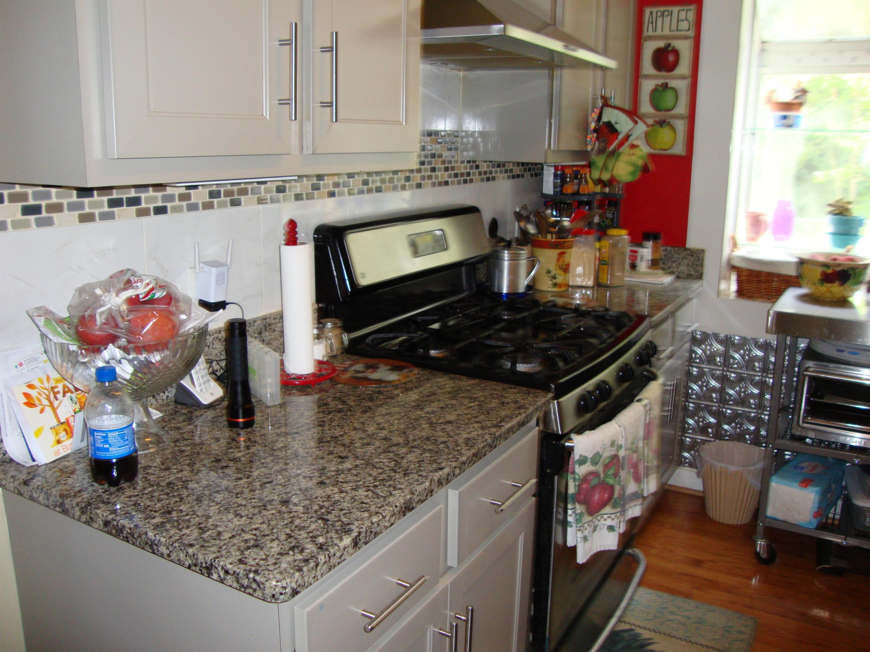 911 Buckingham Road Garner, NC 27529 - Photo 9 of 30 Kitchen