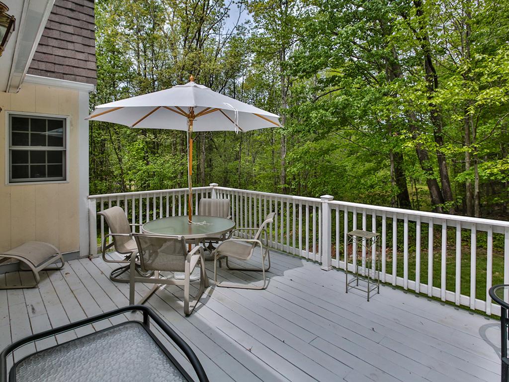 18 Walnut Hill Road Amherst, NH 03031 - Photo 35 of 36